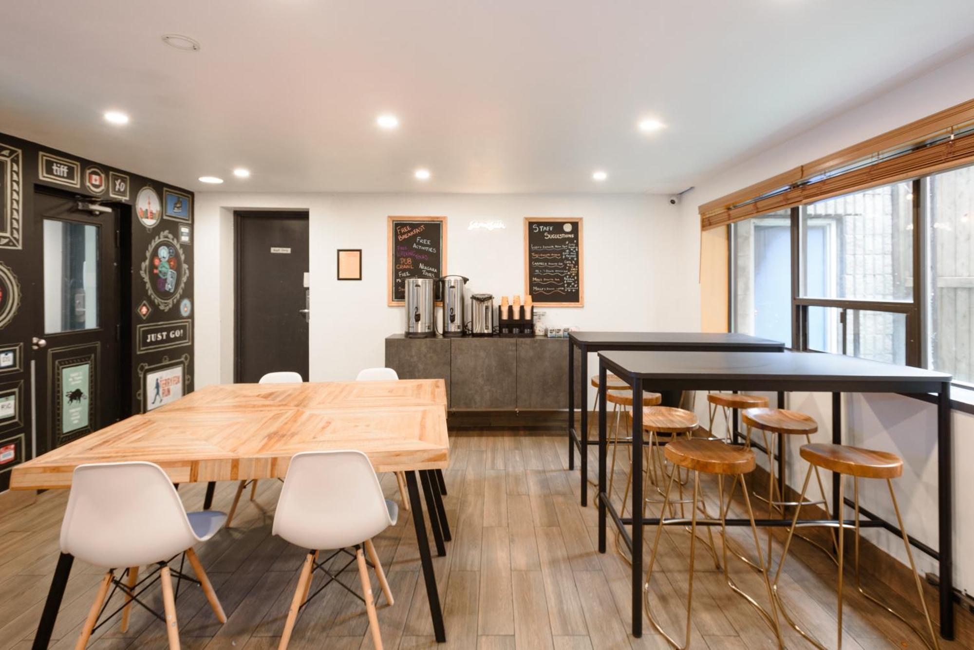 Samesun Toronto Hostel Екстериор снимка